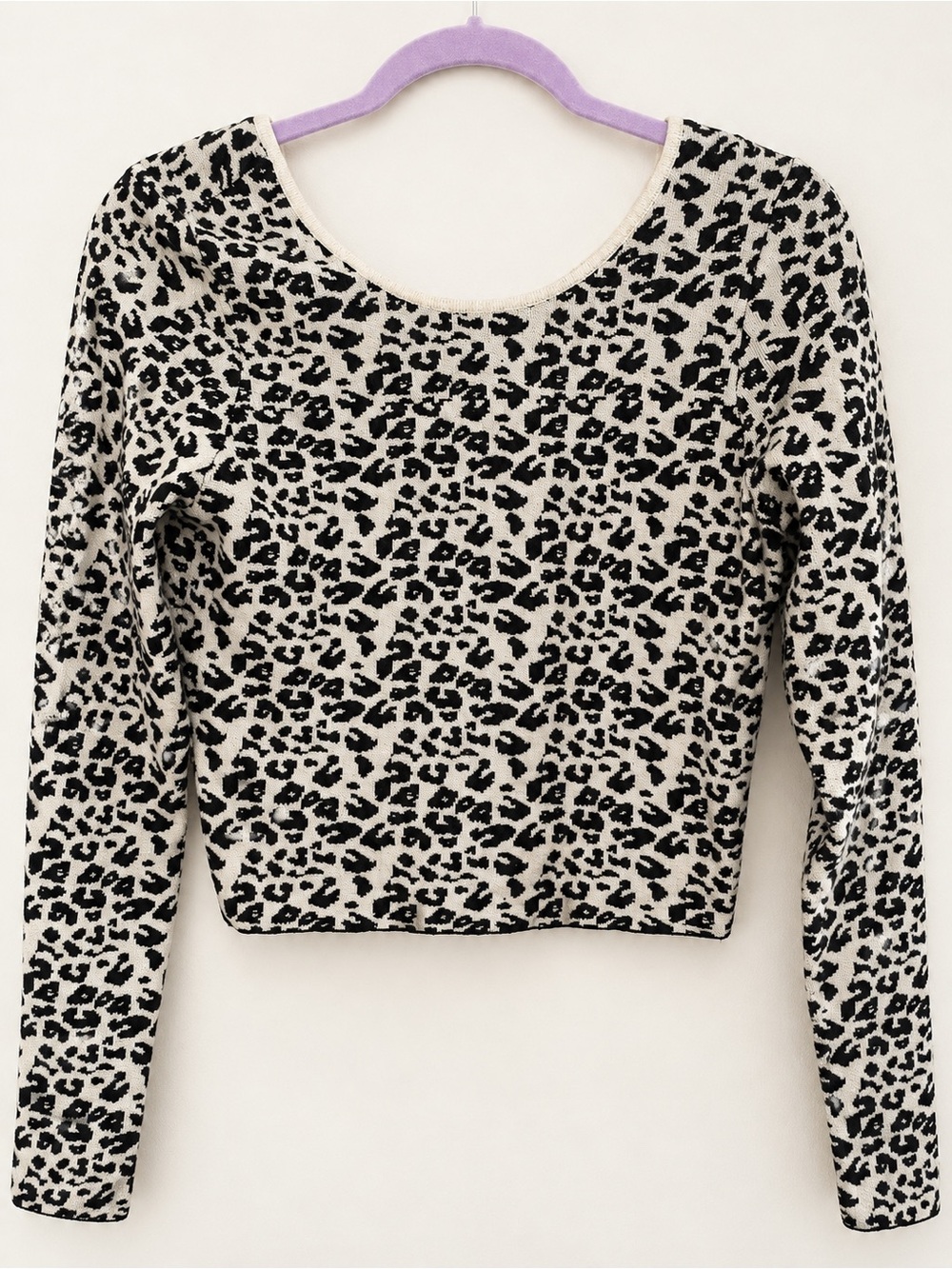 b.original by Shoe Fly Leopard Print Crisscross Back Sweater Medium